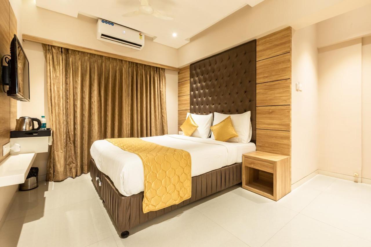 Hotel Pacific Residency - Andheri Mumbai Ngoại thất bức ảnh