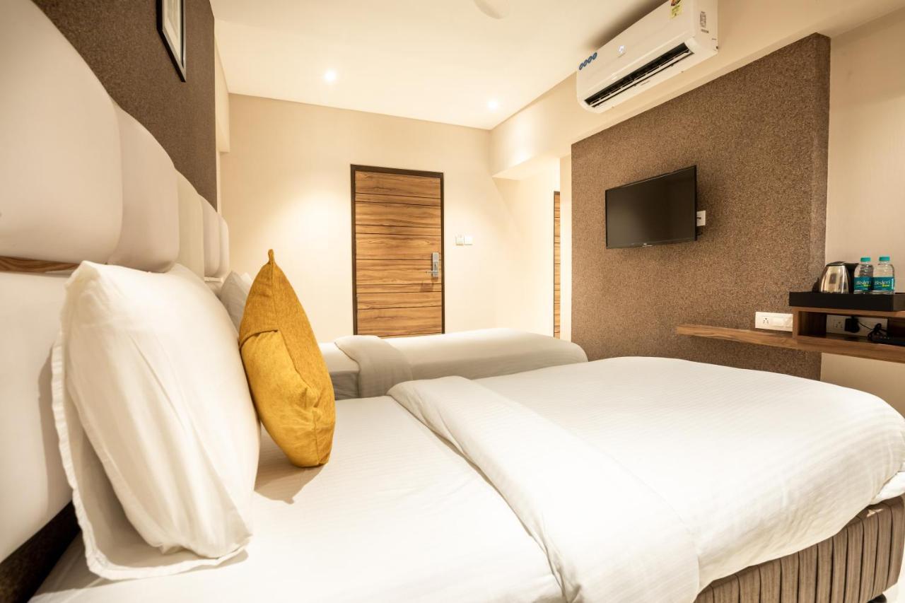 Hotel Pacific Residency - Andheri Mumbai Ngoại thất bức ảnh